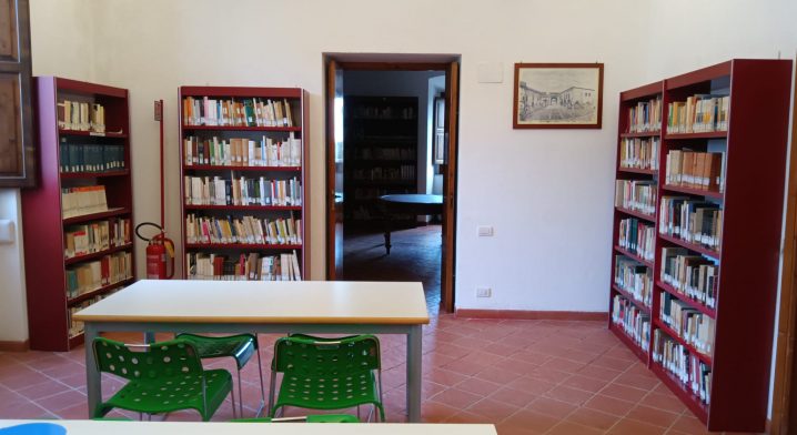 Biblioteca Comunale M. De Angelis - Foto #11330