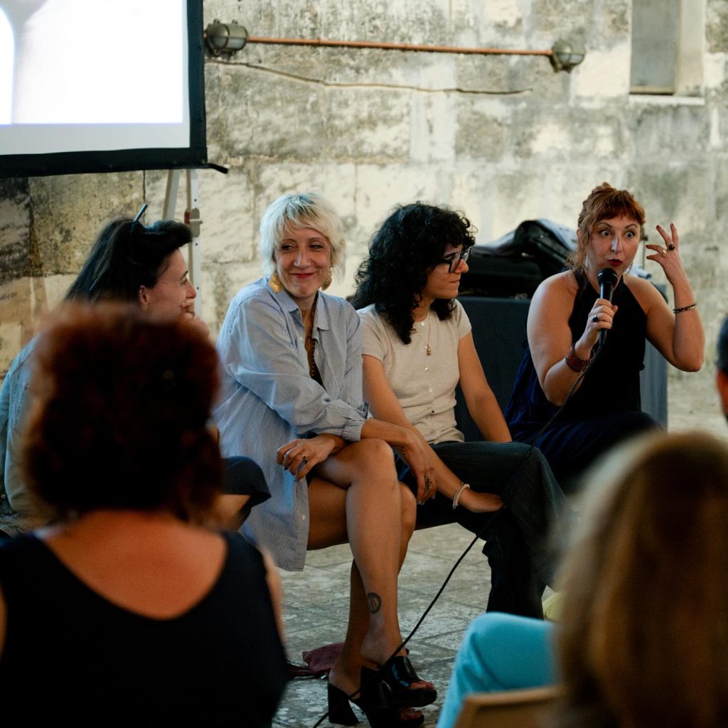 talk sul tema del corpo all'interno di evento Corpi Celesti, festival di fotografia, arti visive e performative