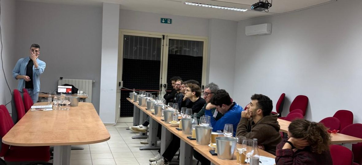 CORSO DI AVVICINAMENTO AL VINO